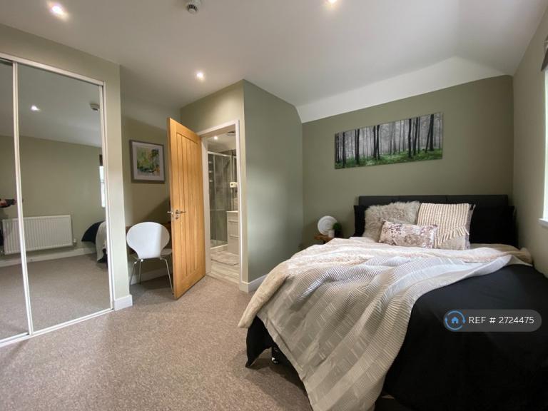 1 bedroom in Kingshill Road, Swindon, SN1 (#2724475)