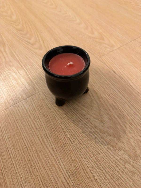black ceramic candle holder – cauldron style decorative piece