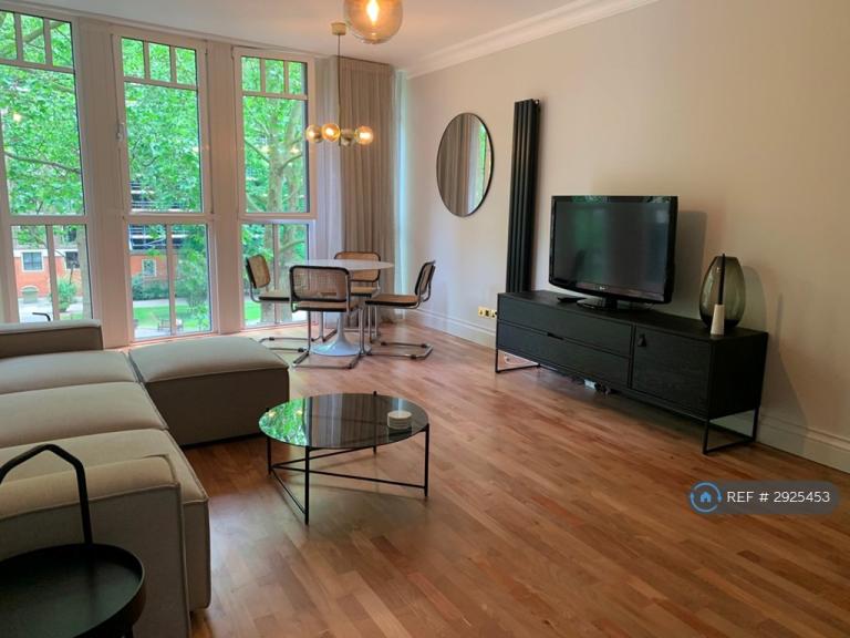 1 bedroom flat in St. Johns Building, London, SW1P (1 bed) (#2925453)