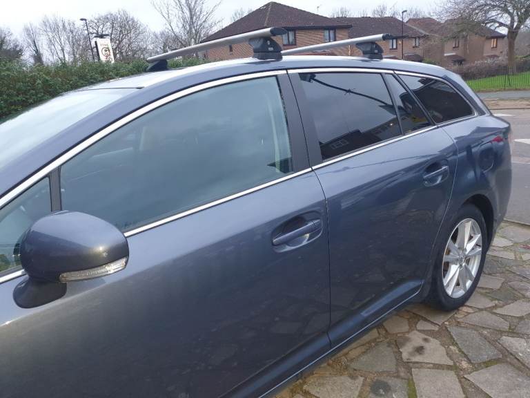 Toyota, AVENSIS, Estate, 2010, Manual, 1798 (cc), 5 doors