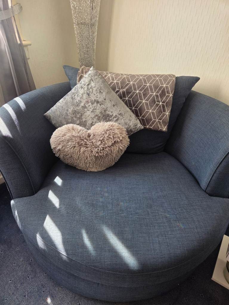 Sofa and cuddle chair