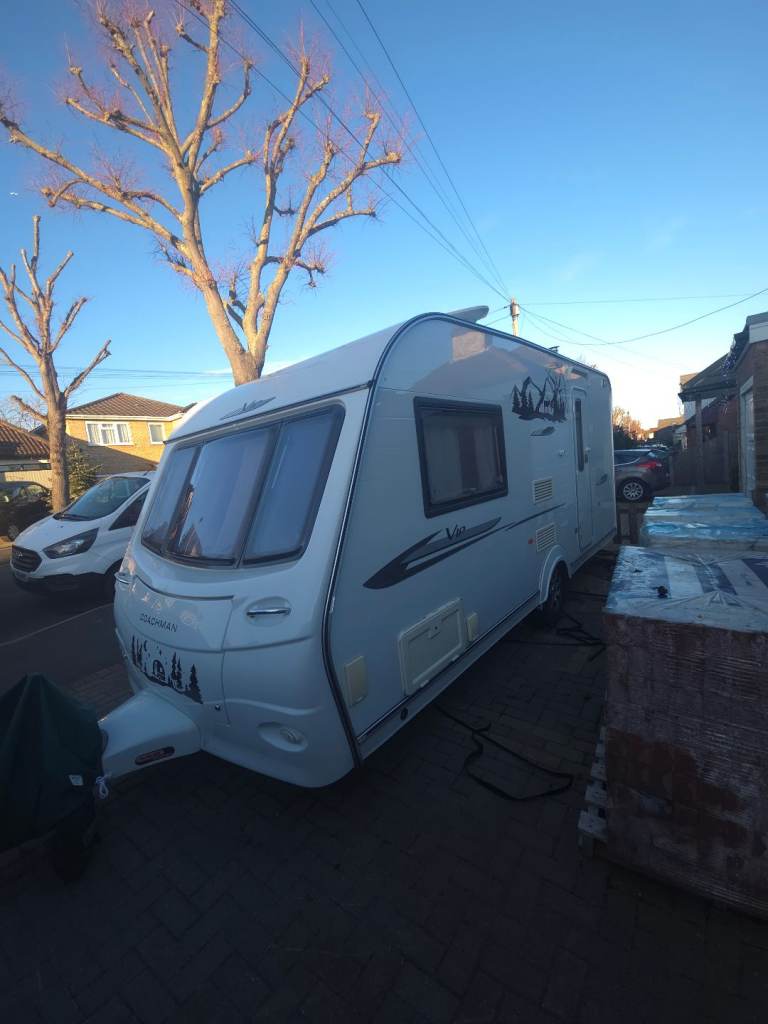 Coachman VIP 460/2 – 2 Berth – £7550
