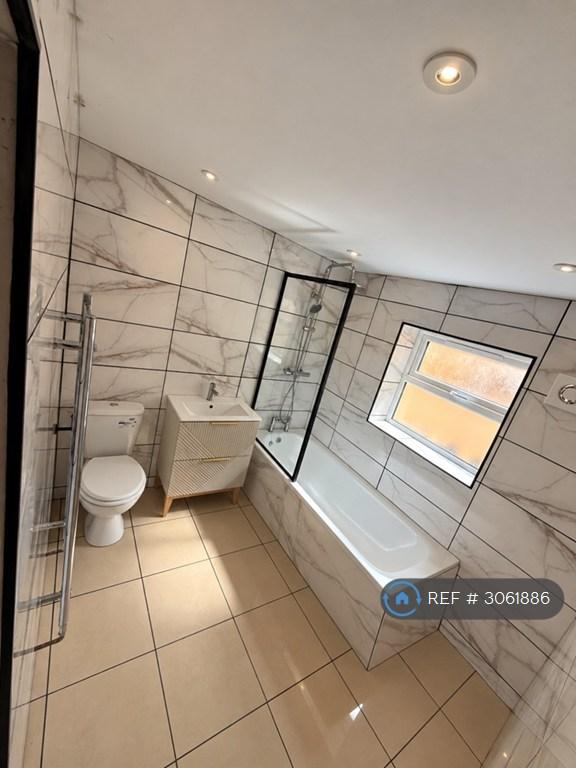 3 bedroom house in Marble Hall Road, Llanelli, SA15 (3 bed) (#3061886)