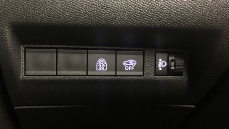 2025 Peugeot 208 1.2 Hybrid 100 Allure 5dr e-DSC6 HATCHBACK PETROL Automatic