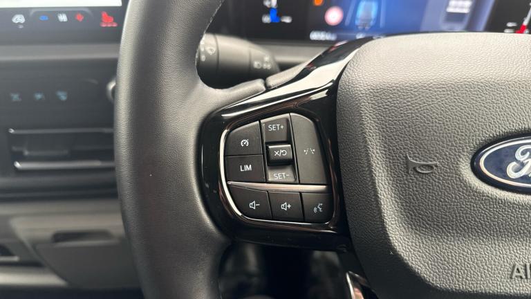 2025 Ford Transit Custom 2.0 EcoBlue 136ps H1 Double Cab Van Limited Auto PANEL VAN DIESEL Automatic