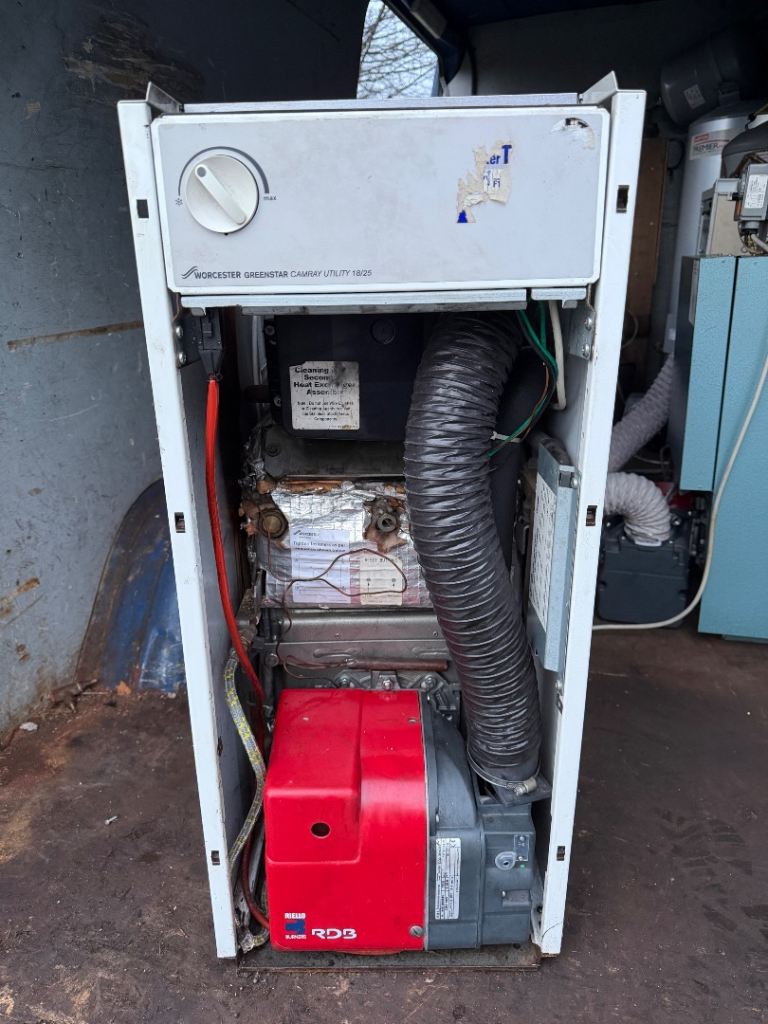 2017 Worcester 18/25KW Condensing Oil Boiler
