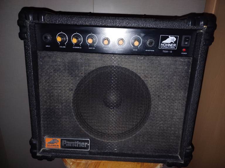 Hohner International Panther Amplifier (MEGA-10) 20W 