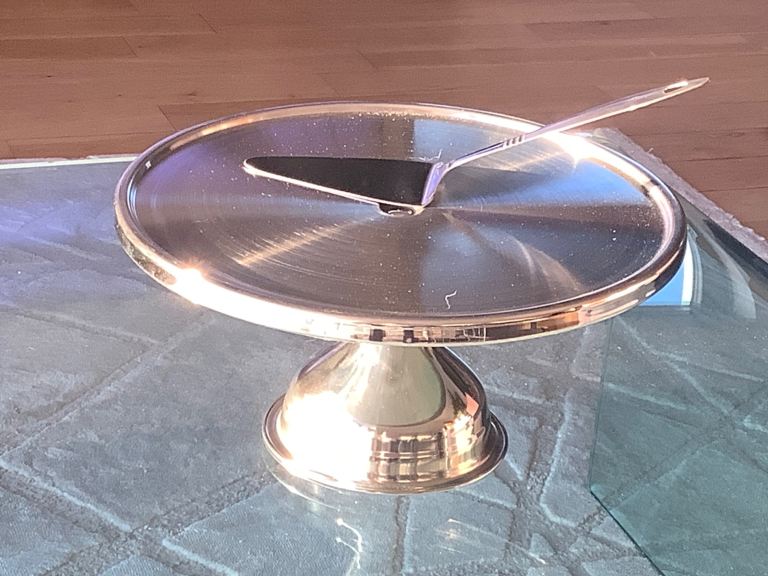 3 Cake stands and slice, stainless steel 323mm diameter