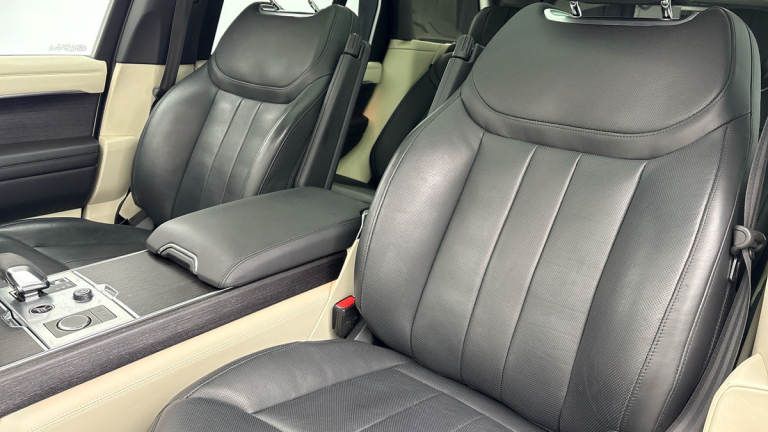 2023 Land Rover Range Rover 3.0 D300 MHEV Autobiography SUV 5dr Diesel Auto 4WD Euro 6 (s/s) (300...