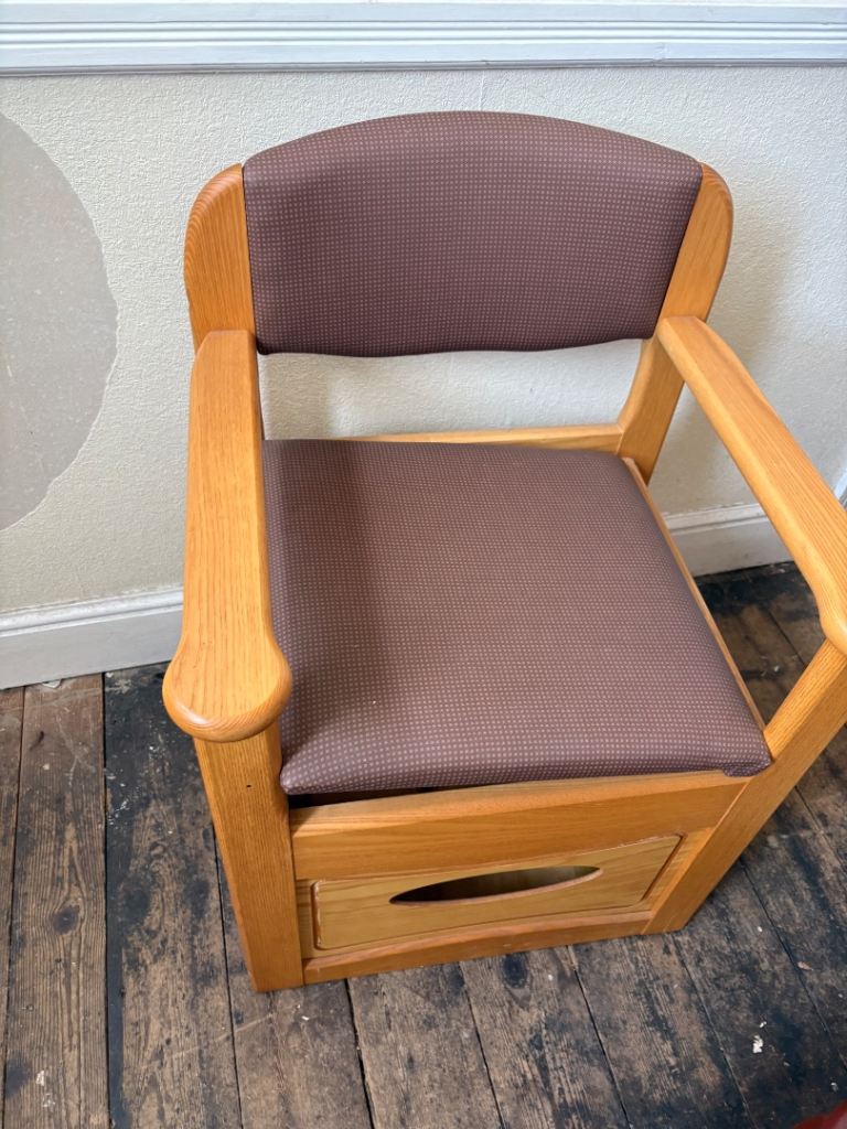 Wooden commode with potty