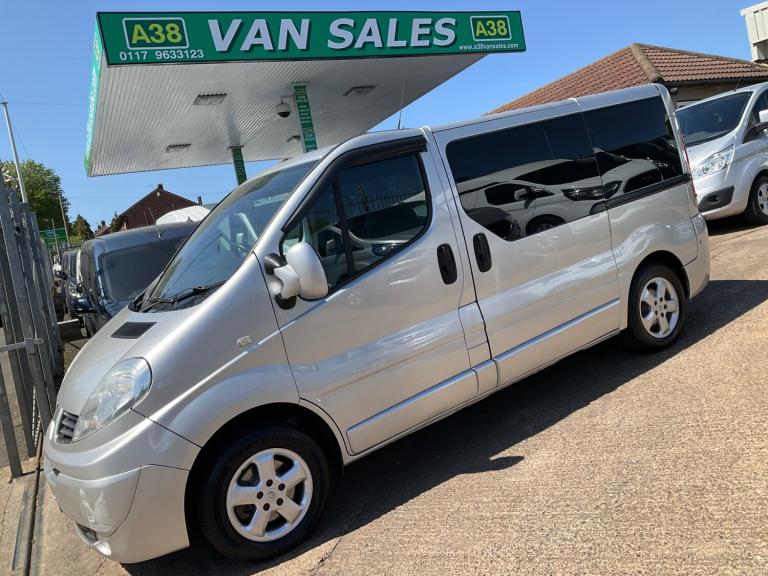 2013 Renault Trafic SL27 SPORT 2.0 DCI 115 BHP 9 SEAT MINIBUS NO VAT Minibus Diesel Manual