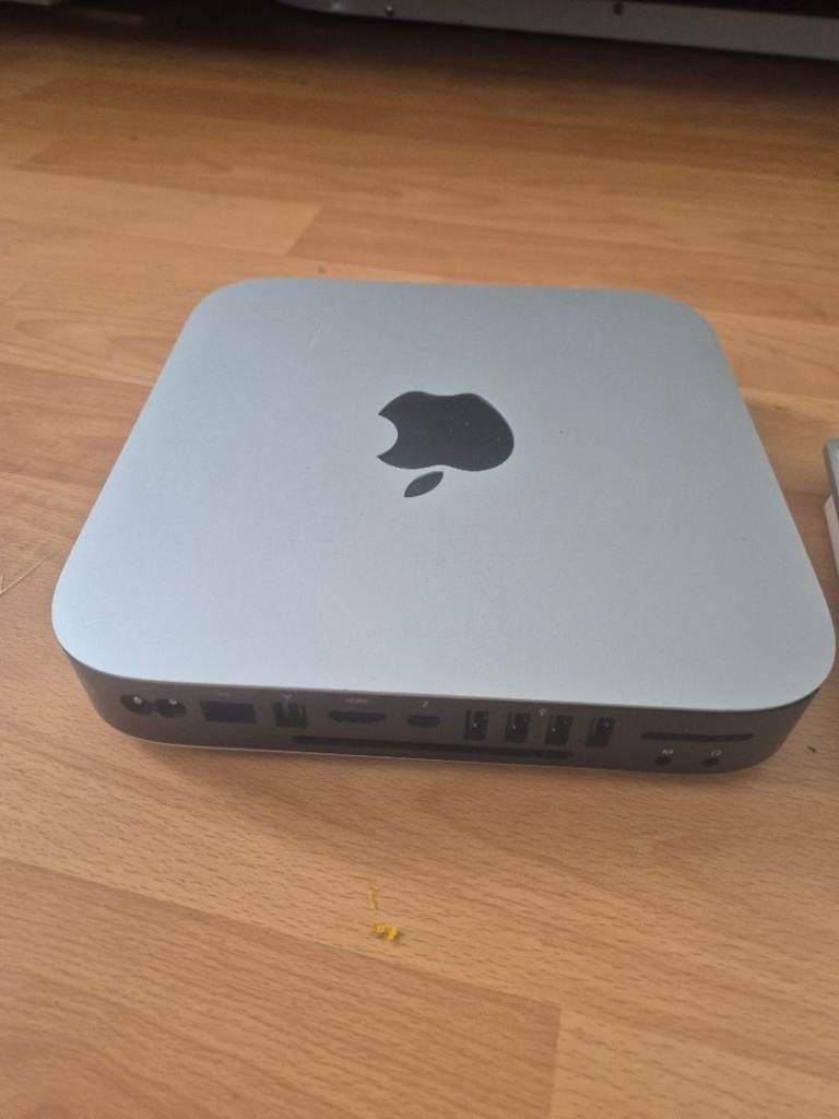 Apple mini server ONLY £45 free scanner 