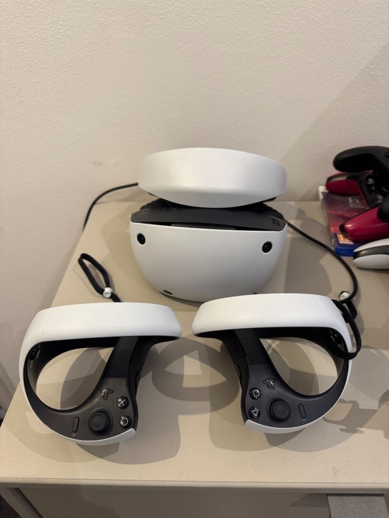 Ps5 VR 2 headset without original box 