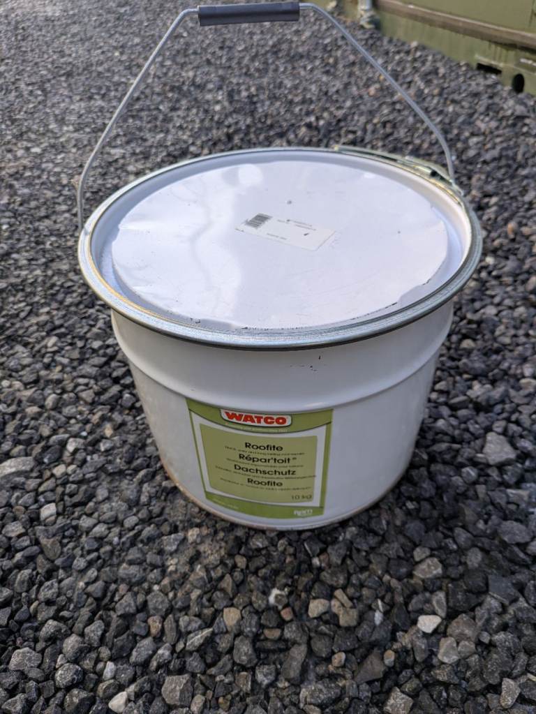Watco roofing sealant