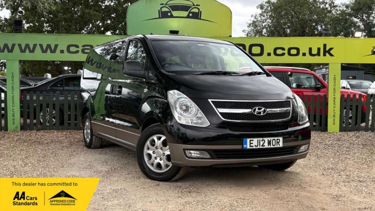 2012 Hyundai i800 2.5 CRDi Style MPV 5dr Diesel Manual Euro 5 (136 ps) MPV Diesel Manual