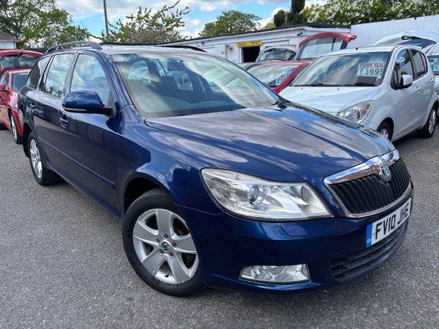 2010 Skoda Octavia Elegance 1.6 TDI CR Estate 5dr **New MOT, Large Boot Space, £35 a Year Road TAX**