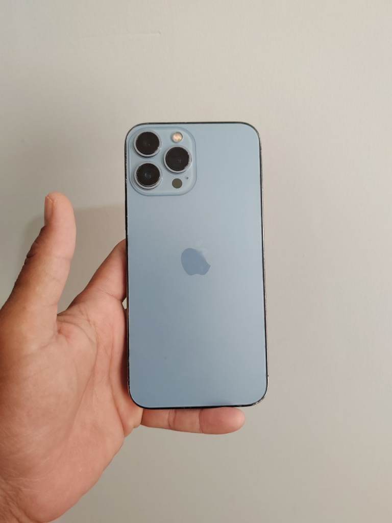 Iphone 13 pro max with BH 86%