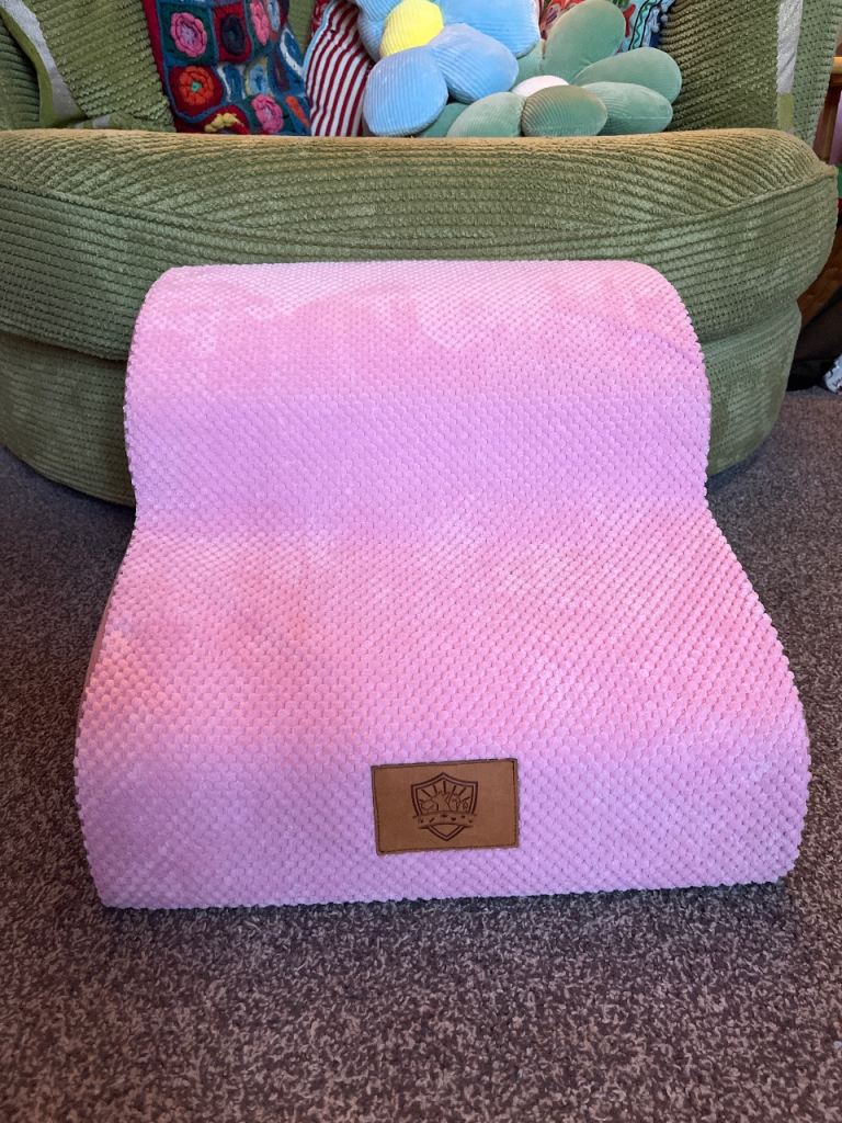 Pet Steps 2 Tier Brand - Pawchop Pink 