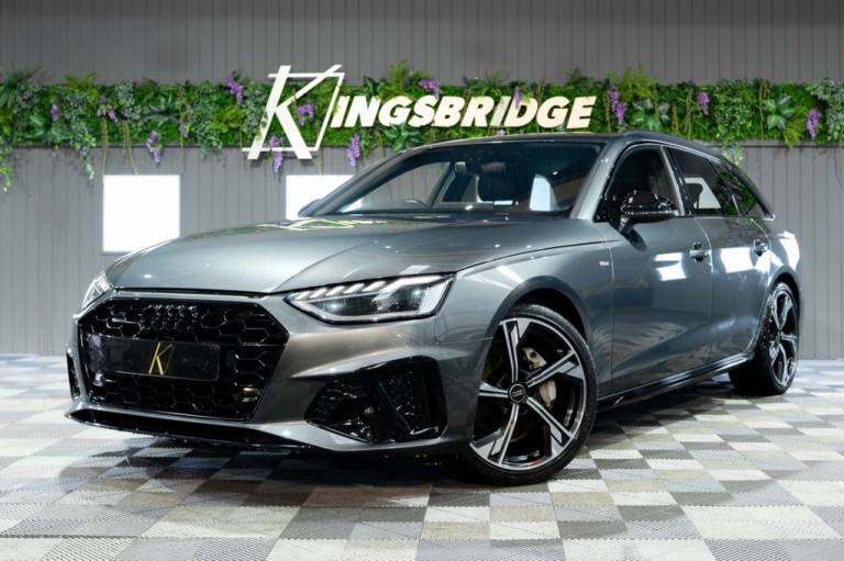 2023 Audi A4 Avant 2.0 TDI 40 Black Edition Estate 5dr Diesel S Tronic quattro Euro 6 (s/s) (2 Es...