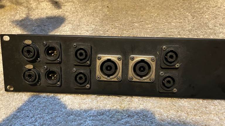 Sound system 19" rack custom patch panel