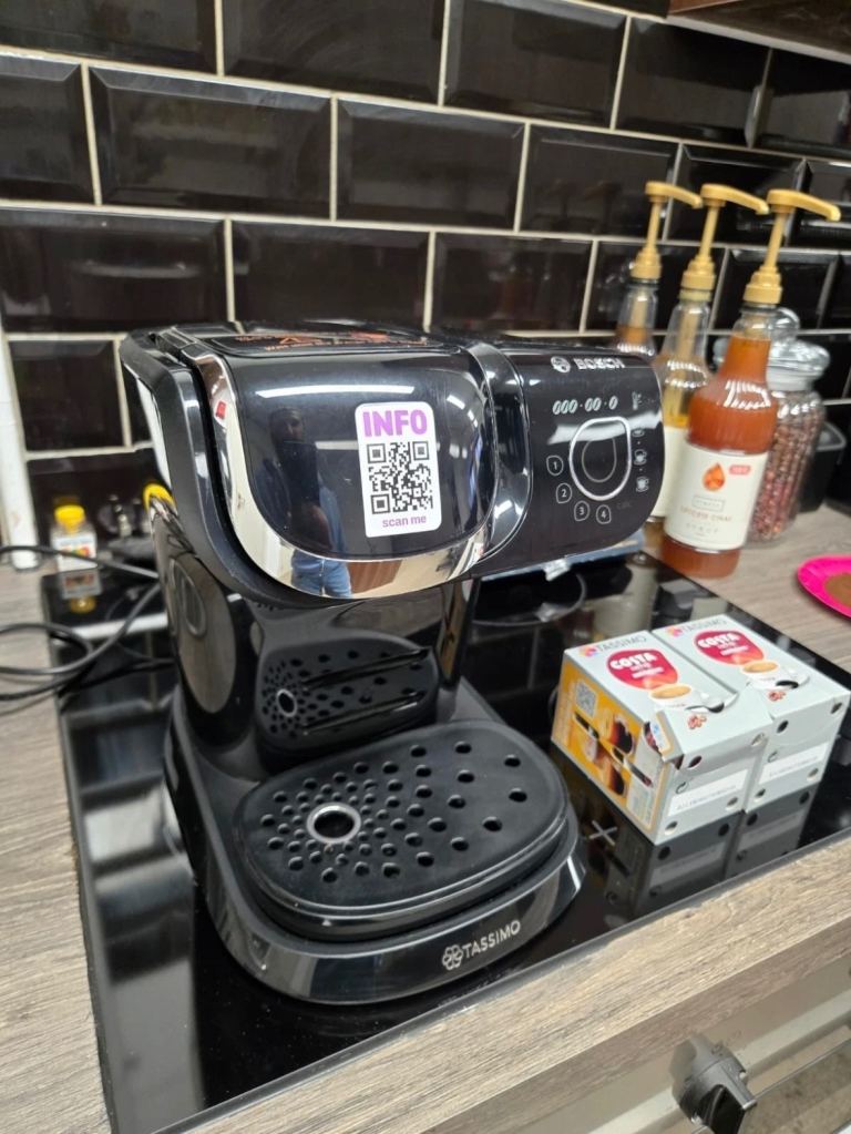 Bosch TAS6502GB Tassimo My Way 2 Coffee Machine Black