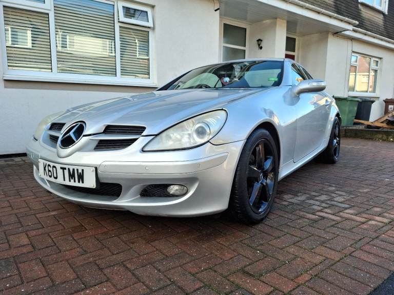 Mercedes Benz SLK200 KOMPRESSOR in superb condition.