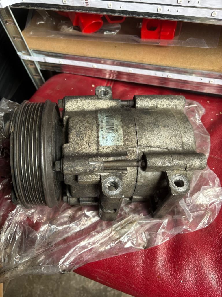 Jaguar x type 2.2 diesel air con pump 