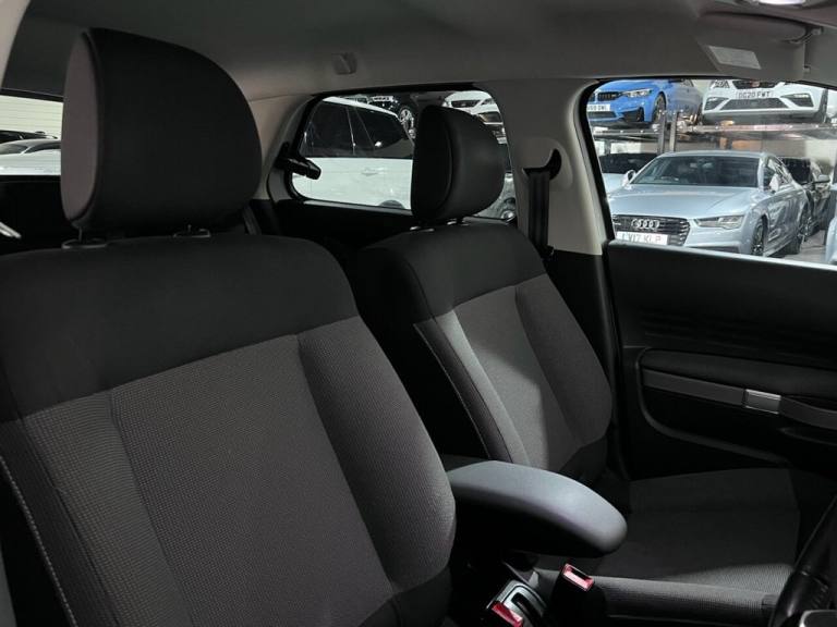 2018 Citroen C4 Cactus 1.6 BlueHDi W Hatchback 5dr Diesel Manual Euro 6 (100 ps) Hatchback Diesel...