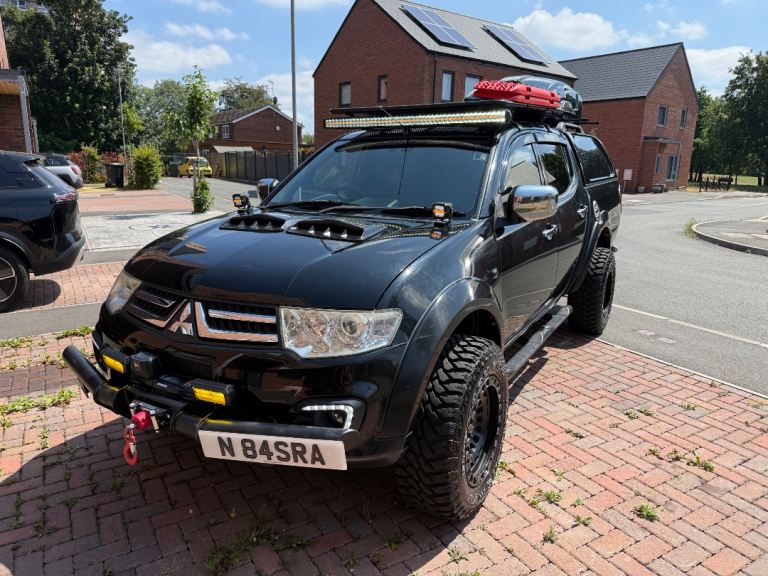 Mitsubishi, L200, Pick Up, 2014, Automatic, 2477 (cc)