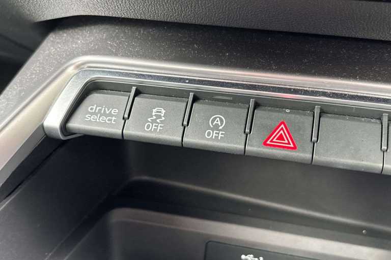 2024 Audi A3 35 TFSI Sport 4dr S Tronic Saloon Petrol Automatic