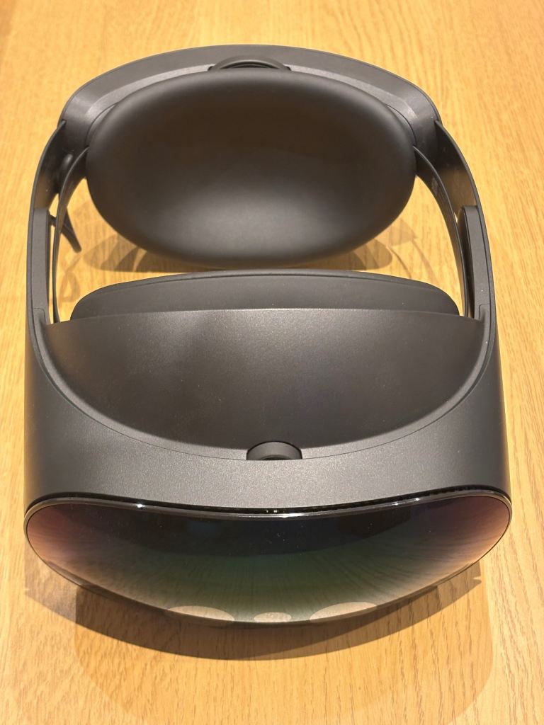 Meta Quest Pro VR Headset 256GB – Like New