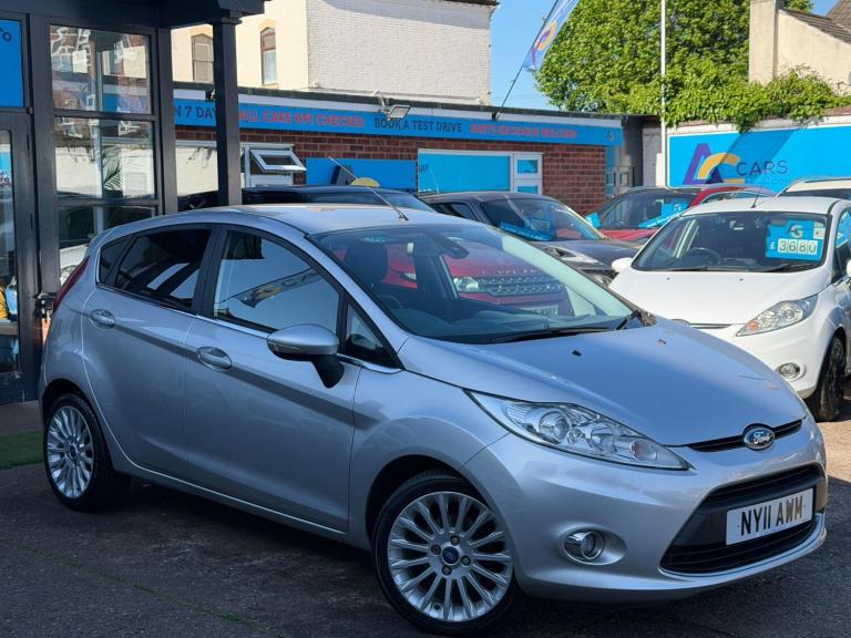 2011 Ford Fiesta 1.6 TDCi [95] Titanium 5dr HATCHBACK DIESEL Manual