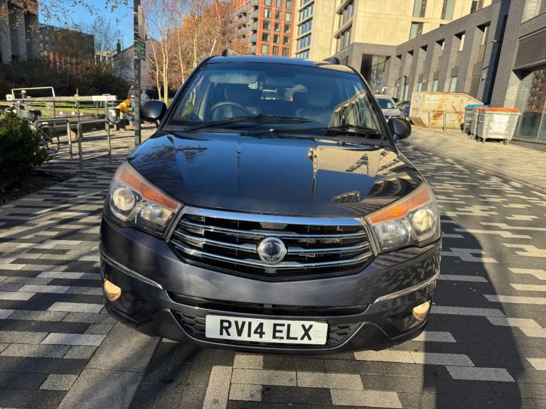 2014 SSANGYONG RODIUS TURISMO 2.0 E-XDI T-TRONIC AUTOMATIC 4WD 7 SEATER 5dr GREY