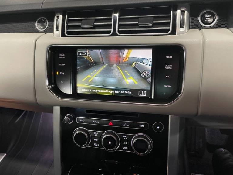 2015 Land Rover Range Rover 3.0 TD V6 Vogue SUV 5dr Diesel Auto 4WD Euro 5 (s/s) (258 ps) ESTATE ...