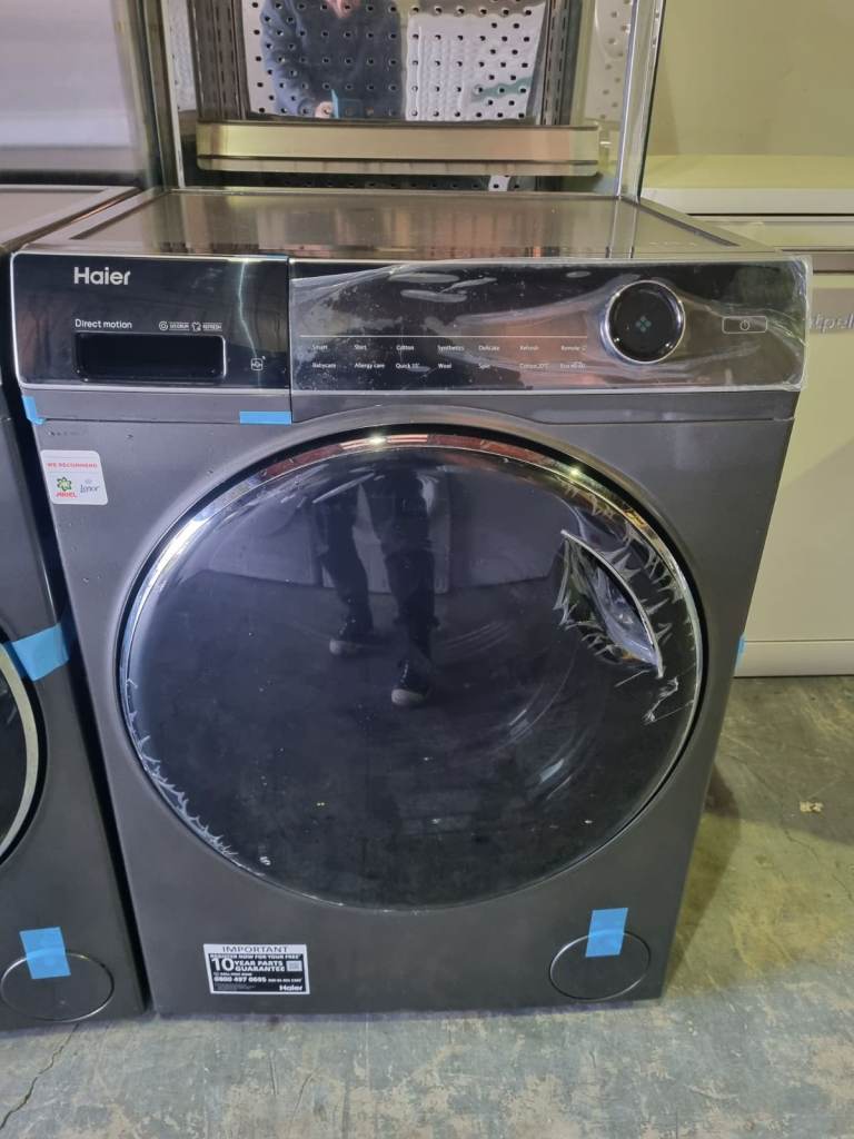 Ex-display 10kg washing machine & free delivery warranty
