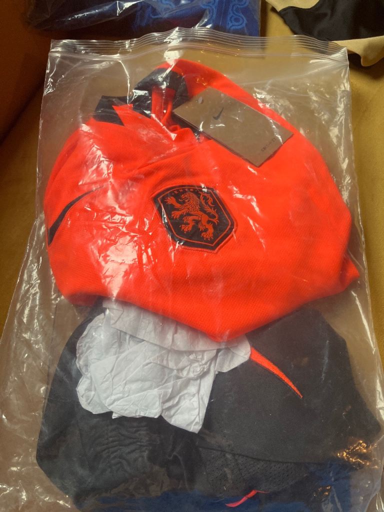 Kids New Nike Netherlands Football Shirt – Orange with Tags