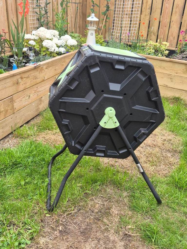 Garden Compost Tumbler Bin - Good Condition
