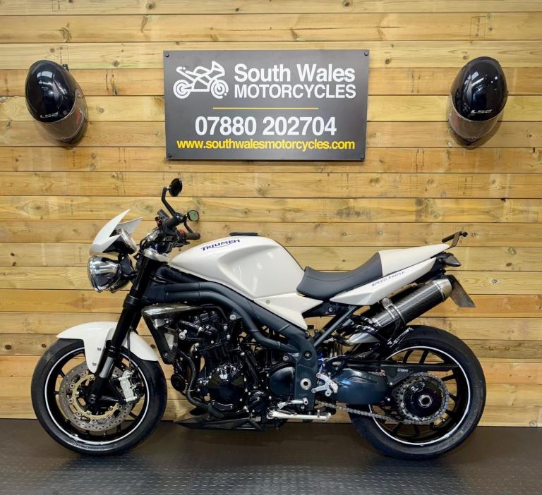 Triumph Speed Triple 1050 / 2008 (58) model / covered 28.3k miles 