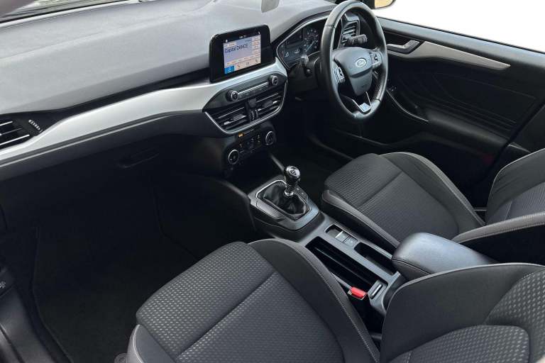  Ford Focus 1.0t Ecoboost Zetec Hatchback 5dr Petrol Manual Euro 6 s/s 100 Ps
