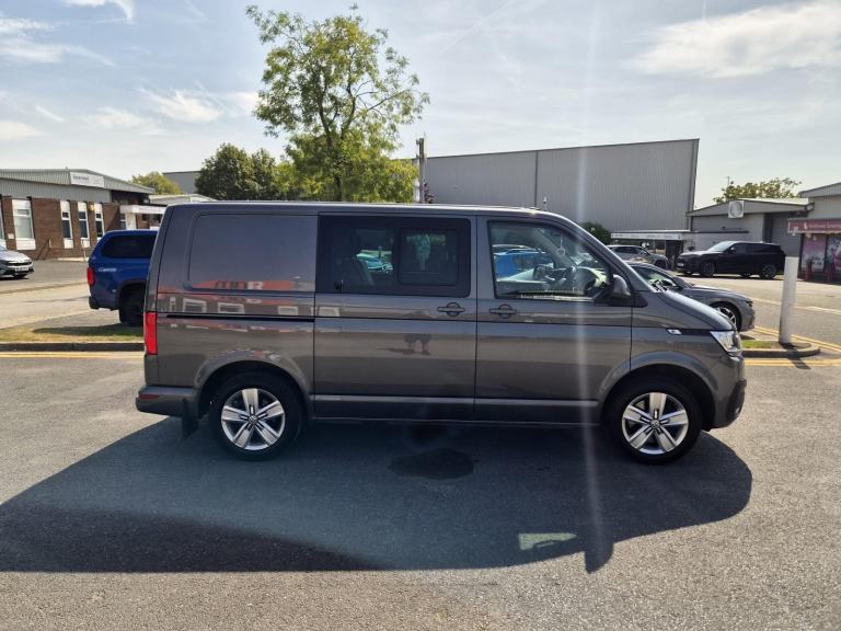 VOLKSWAGEN TRANSPORTER T32 SWB HIGHLINE 150 BHP 4MOTION KOMBI @ £19950+ VAT 