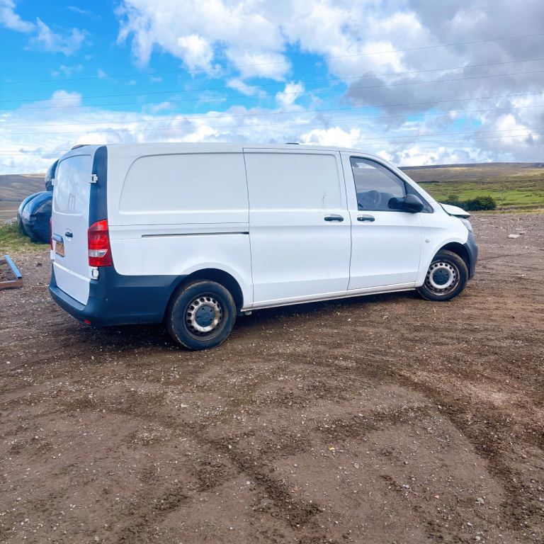 Mercedes-Benz, VITO, Panel Van, 2015, Manual, 1598 (cc)