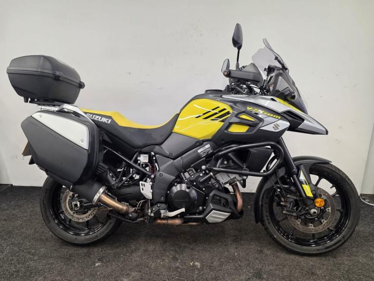 SUZUKI DL 1000 V-STROM ** RIDER MODES - FULL LUGGAGE - G.P.R EXHAUST **