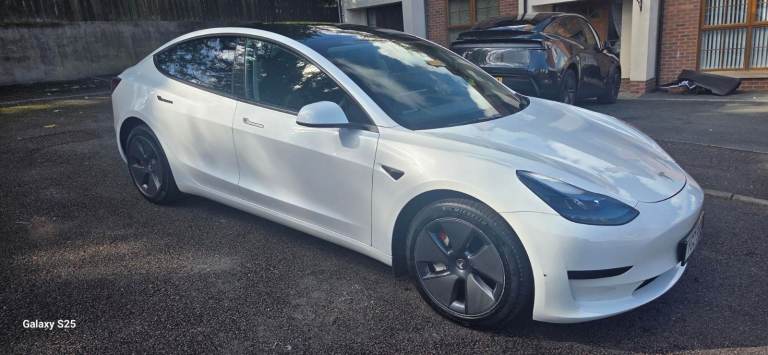 2023 Tesla Model 3 RWD | Excellent Condition | One Owner From New | Warranty
