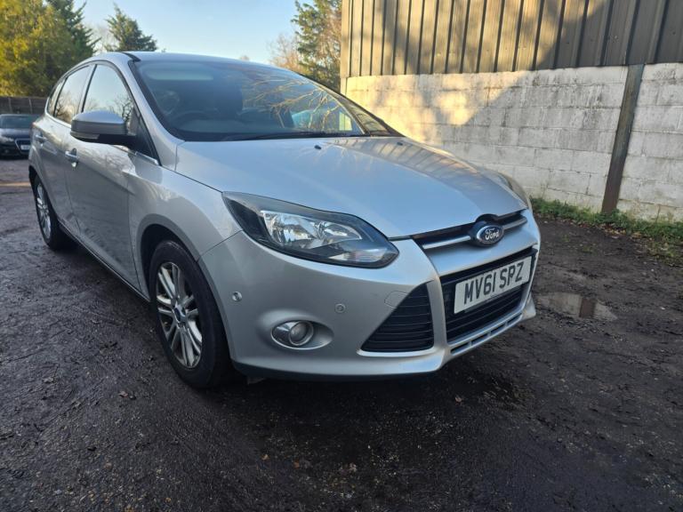 2011 Ford Focus 1.6 125 Titanium 5dr HATCHBACK Petrol Manual