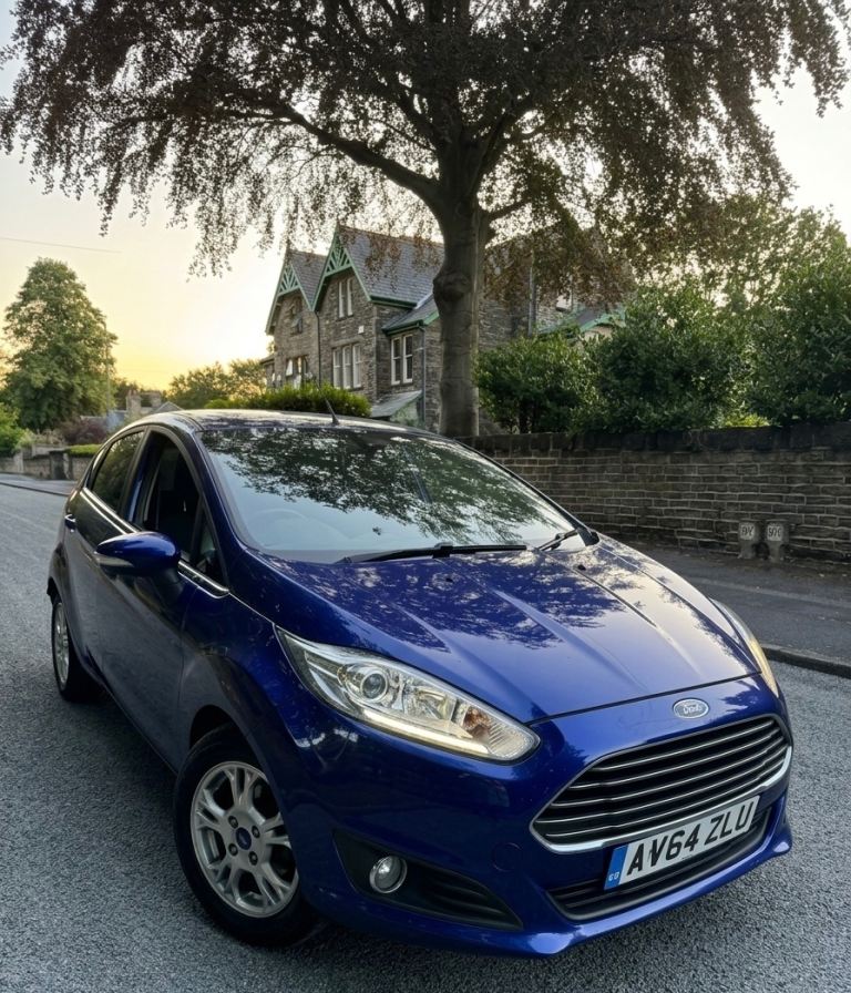 Ford, FIESTA, Hatchback, 2015, Manual, 1560 (cc), 5 doors