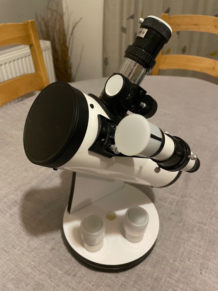 Table top telescope