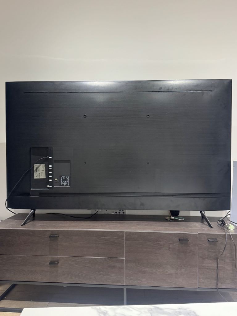 Samsung 65’ inch TV