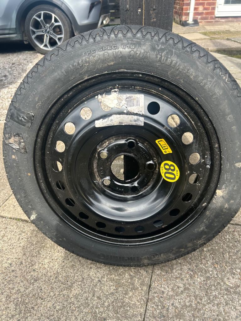 Space saver spare wheel 
