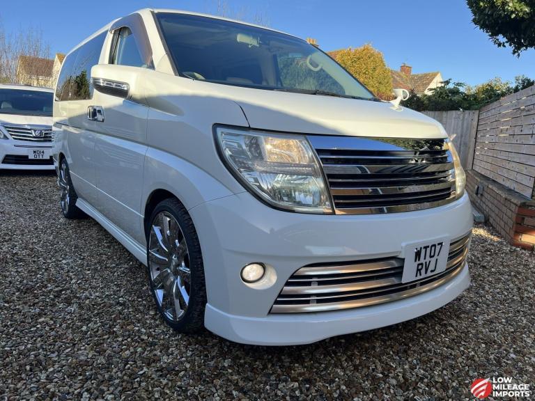 NISSAN ELGRAND 2.5 V6 Autech Rider Edition 2007