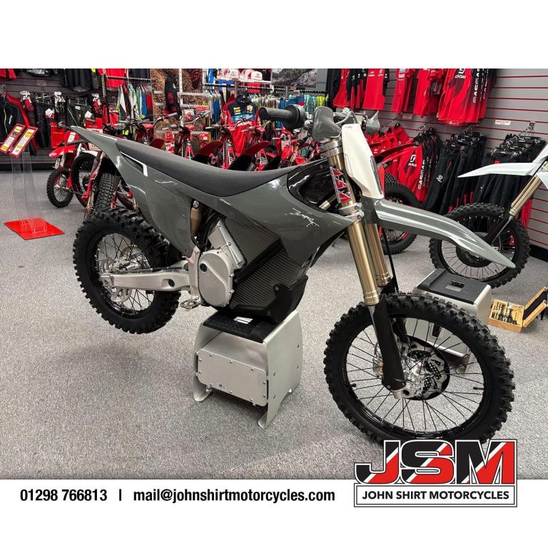 STARK VARG EX 80hp - FOREST GREY
